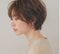 ショートヘアのスタイル